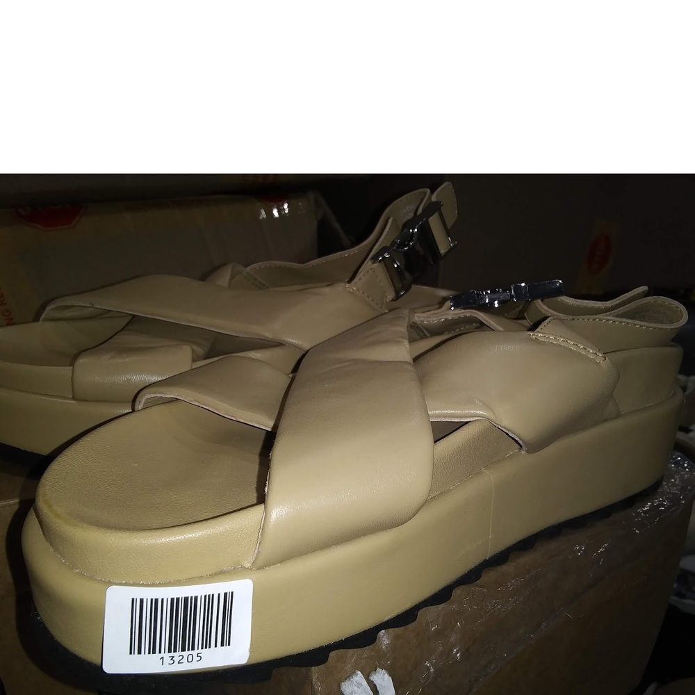 J Slide Wedge Crisscross Strap,Brown 7.5